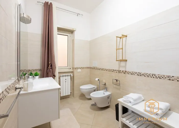 Imperium Aquaeductus - 5 Min Metro, 8 Pax, 4 Bdrm, 2 Baths, A-c, Park View