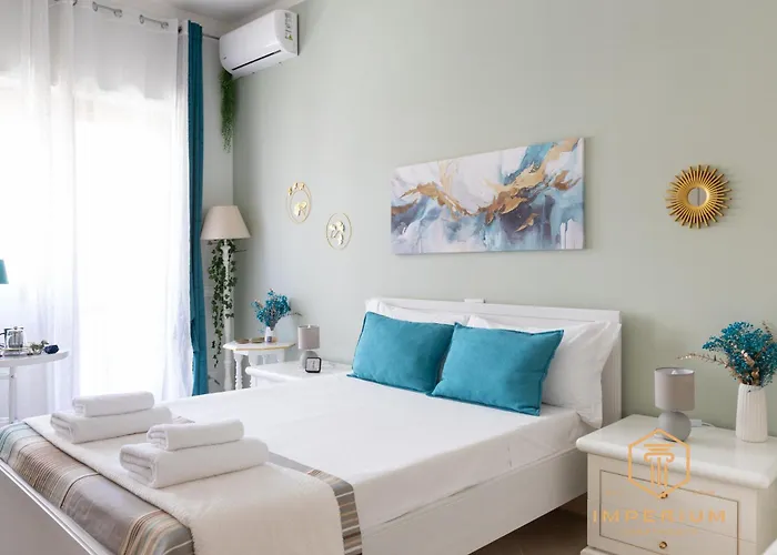 Apartament Imperium Aquaeductus - 5 Min Metro, 8 Pax, 4 Bdrm, 2 Baths, A-c, Park View