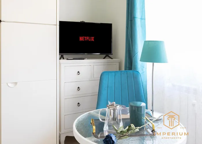 Imperium Aquaeductus - 5 Min Metro, 8 Pax, 4 Bdrm, 2 Baths, A-c, Park View Apartament