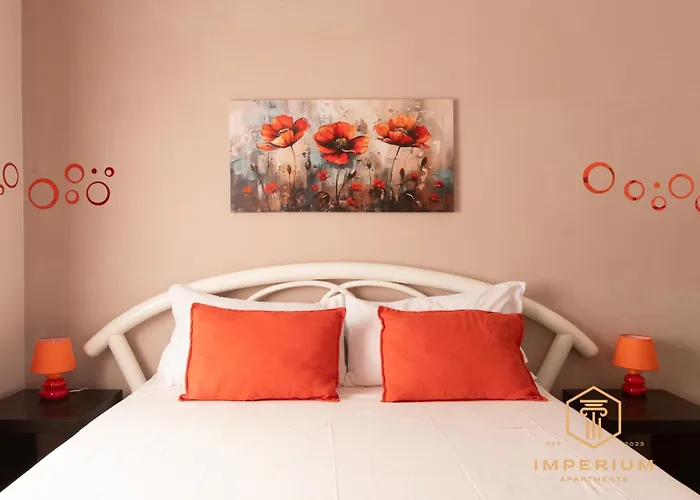 Imperium Aquaeductus - 5 Min Metro, 8 Pax, 4 Bdrm, 2 Baths, A-c, Park View Rzym