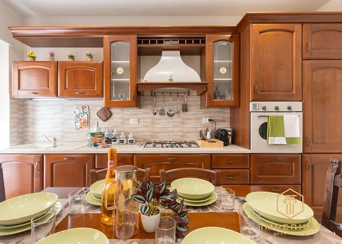 Imperium Aquaeductus - 5 Min Metro, 8 Pax, 4 Bdrm, 2 Baths, A-c, Park View Apartament Rzym