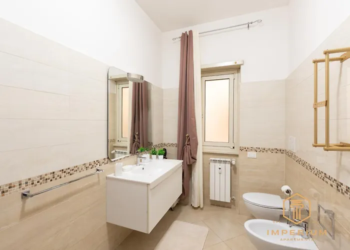 Imperium Aquaeductus - 5 Min Metro, 8 Pax, 4 Bdrm, 2 Baths, A-c, Park View Rzym