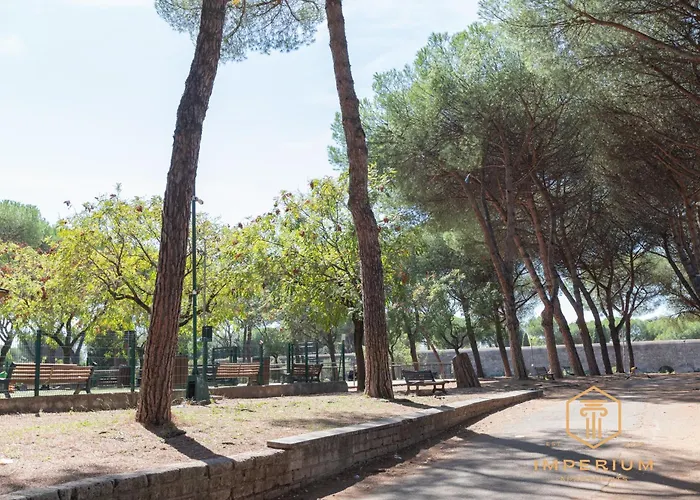 Imperium Aquaeductus - 5 Min Metro, 8 Pax, 4 Bdrm, 2 Baths, A-c, Park View Apartament Rzym